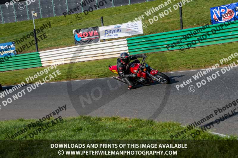 PJ Motorsport Photography 2018;enduro digital images;event digital images;eventdigitalimages;mallory park;mallory park photographs;mallory park trackday;mallory park trackday photographs;no limits trackdays;peter wileman photography;racing digital images;trackday digital images;trackday photos